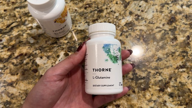 Thorne L-Glutamine 500 mg per Capsule Amino Acid Supplement 90 Capsules in Pakistan thumbnail 3